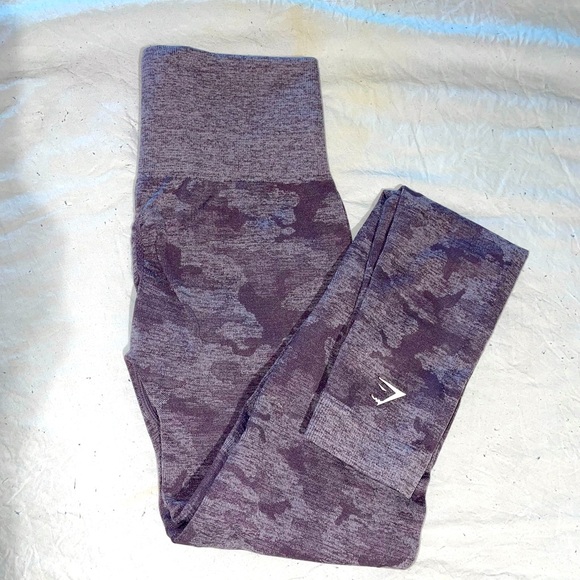 2 gymshark camo seamless sets - purple and green - Picture 1 of 16